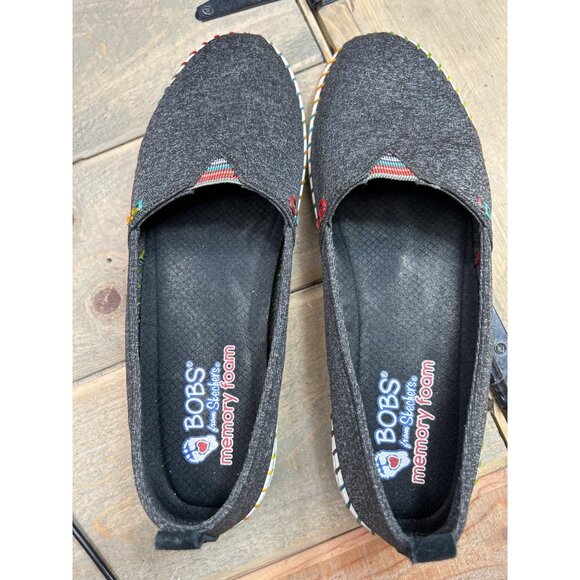 US8.5 Bobs Skechers Gray Loafers Rainbow Stitching Pride Slip Ons - Picture 8 of 9